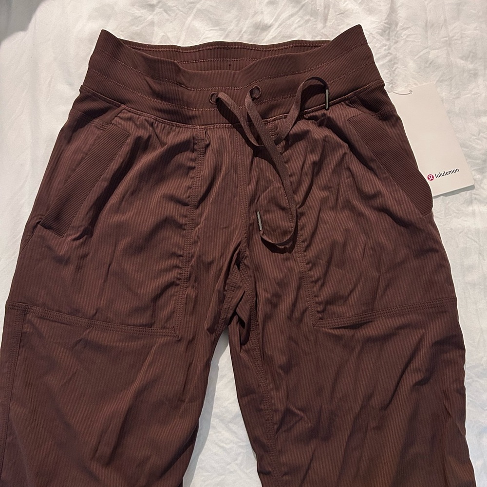 NWT lululemon athletica Women's Dark Brown Dance Studio Pant